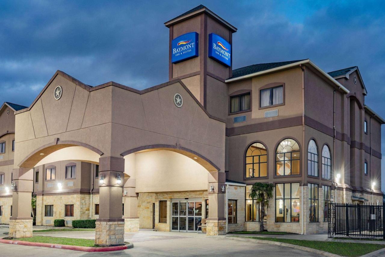 Baymont By Wyndham Cuero Hotel Buitenkant foto
