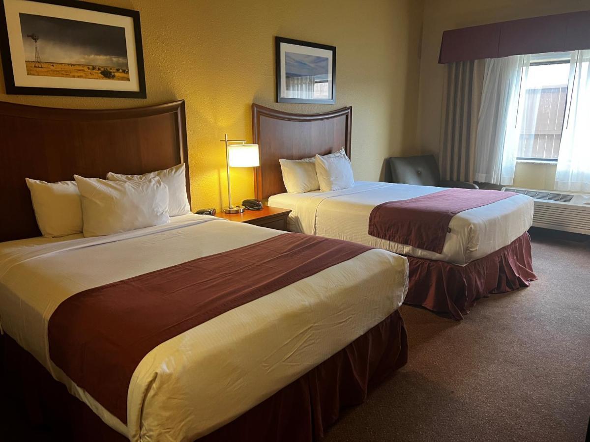 Baymont By Wyndham Cuero Hotel Buitenkant foto